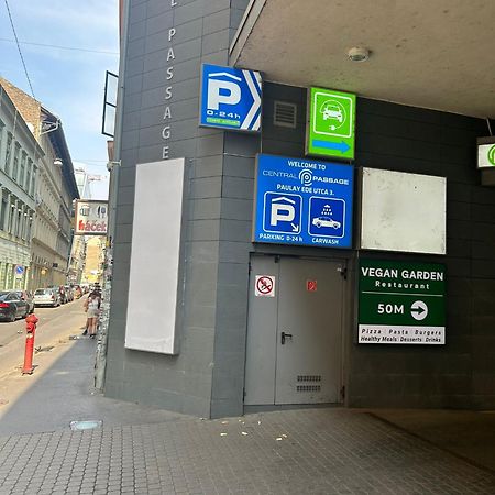 Luxury Suites Down Town Budapeste Exterior foto
